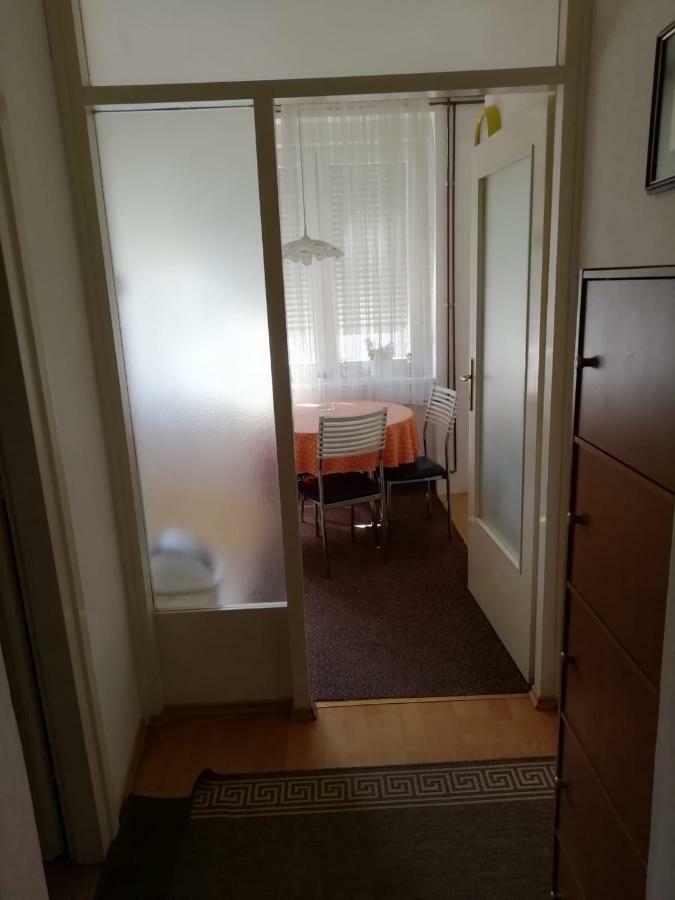 Apartment Poljak ซาเกร็บ ภายนอก รูปภาพ
